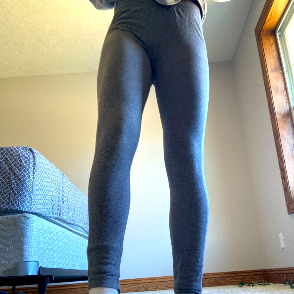 DANSKIN NOW grey leggings